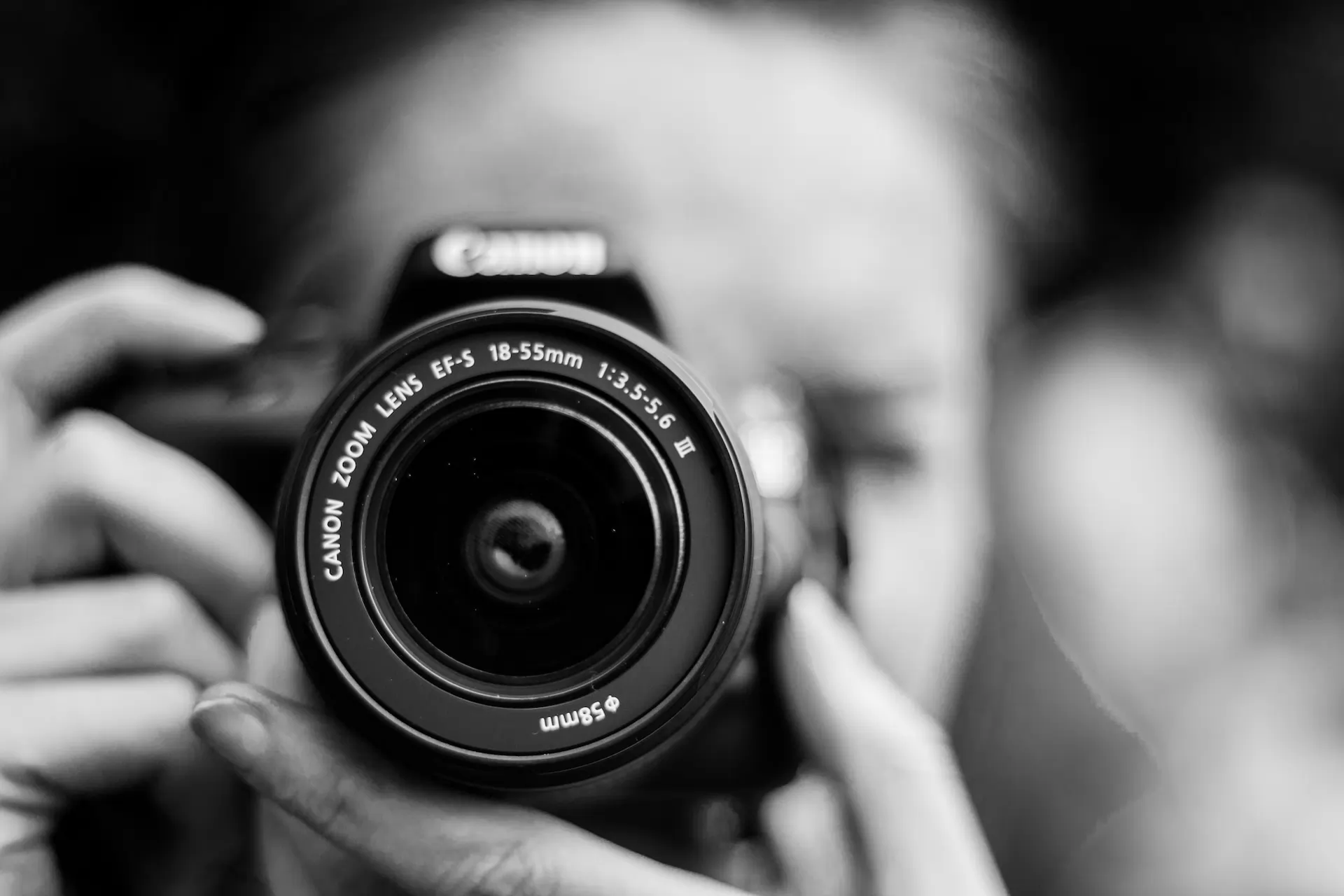 The market for professional photographers