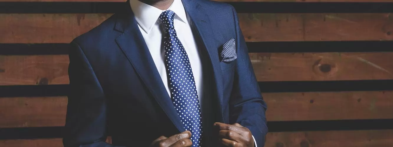 the custom-made suit market