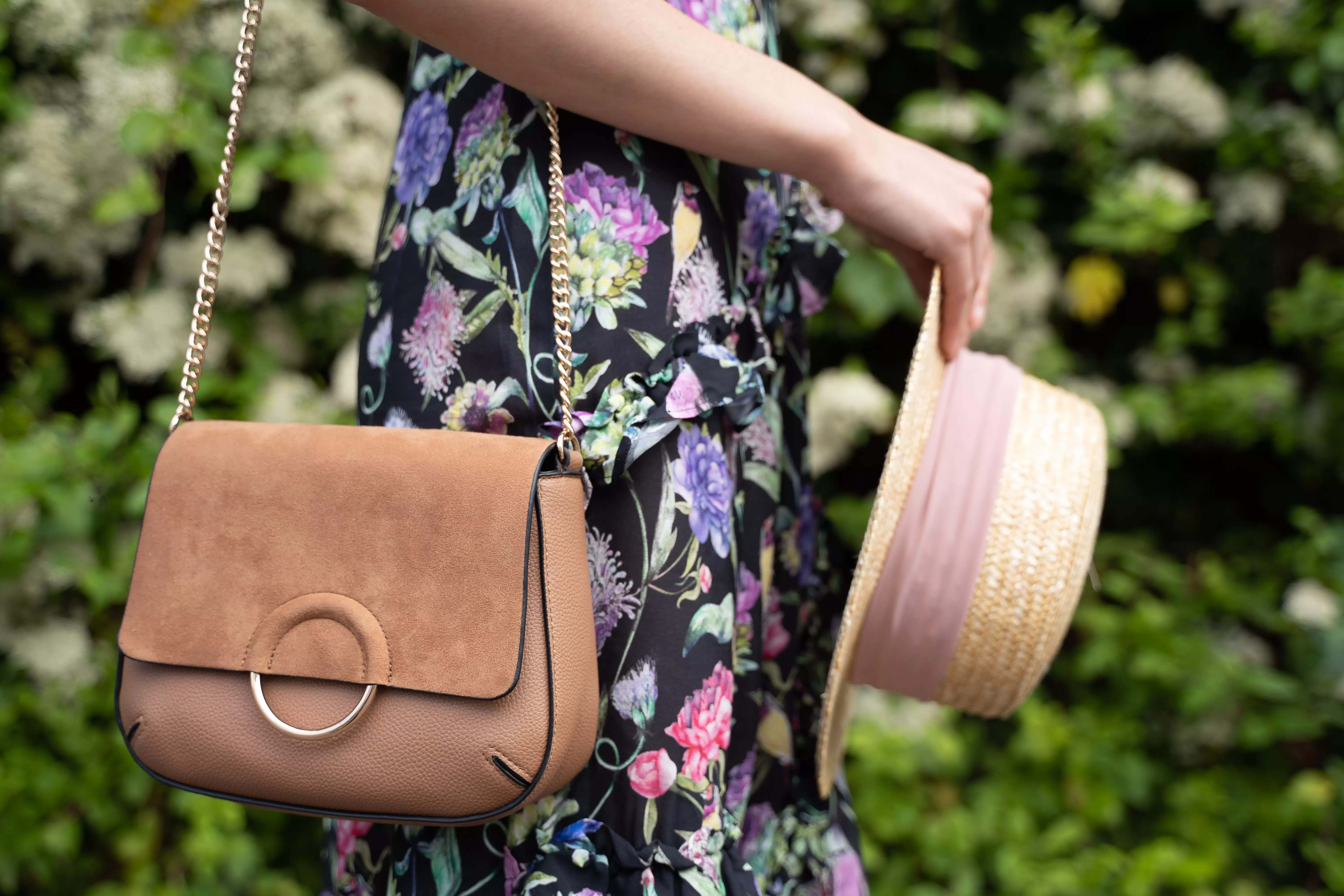 the handbag market