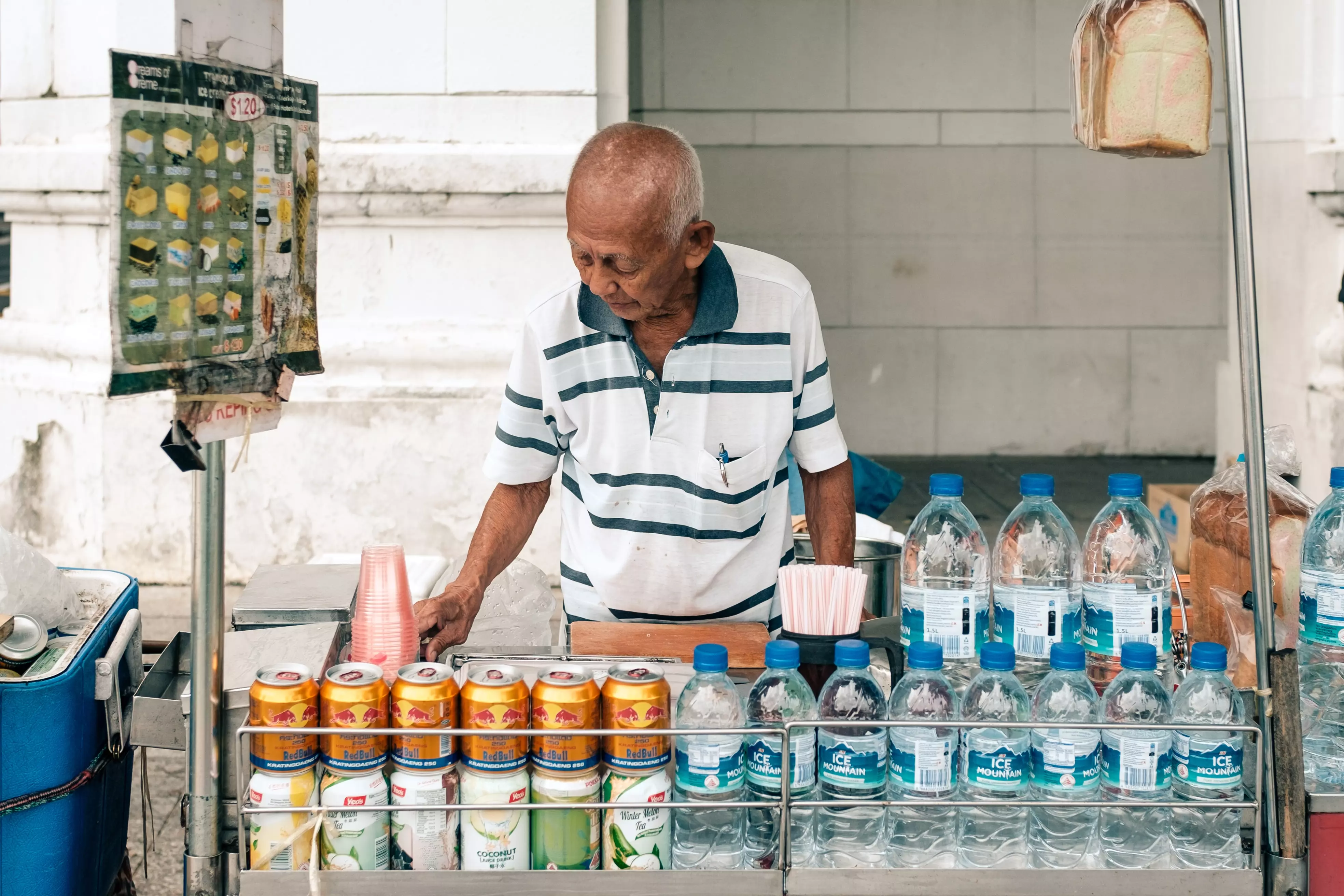 le marché de l'eau en bouteille