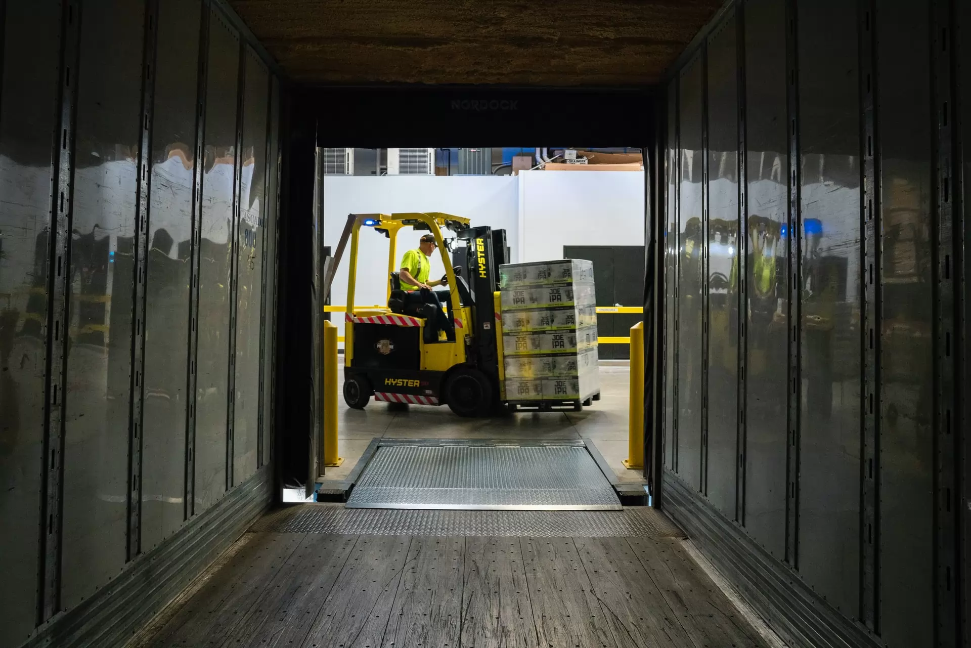 the forklift market