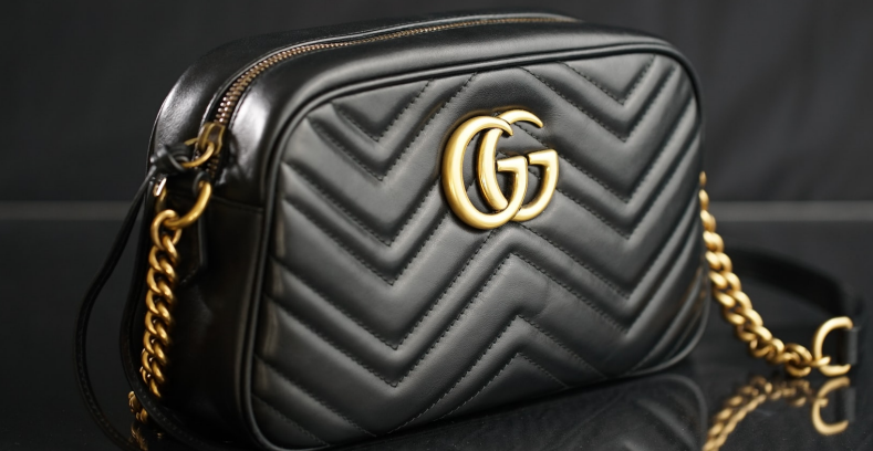 The luxury leather goods market