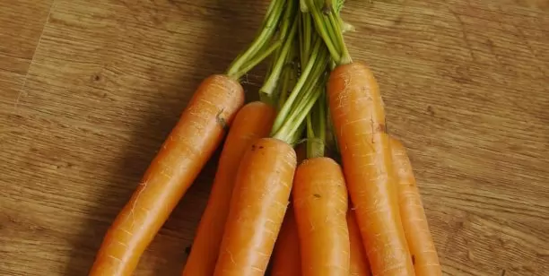 Le marché de la carotte